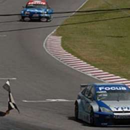 ¿Cuántos pilotos de F1 ganaron en el TC2000?