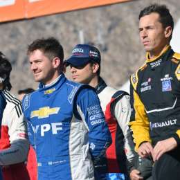 Muchas caras de preocupación en el parque cerrado del Súper TC2000