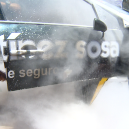 Incendio en el auto de Ledesma