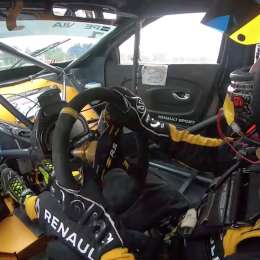 Pole y desahogo: El festejo de Pernía a bordo