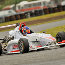 Vezzaro marcó la primera referencia en Buenos Aires