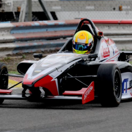 Jorge Barrio logró una nueva pole position