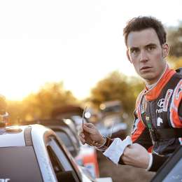Neuville es el nuevo escolta de Evans