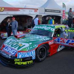 González se suma como candidato