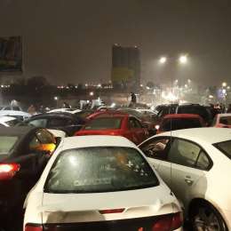 ¡Insólito choque entre 43 autos en México!