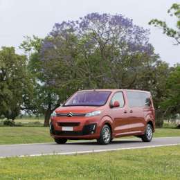 Llegó SpaceTourer, la minivan de Citroën