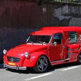 La Citroën 2CV que tiene alma de Ferrari