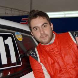 COLOMBO RUSSELL A LA ESCUDERIA FE