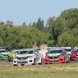 Tres candidatos al título en la Fiat Competizione