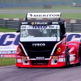 Conocé un camión de la Copa Truck por dentro