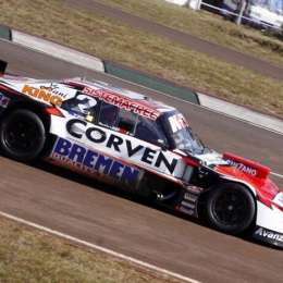 Rossi se impuso en la tercera