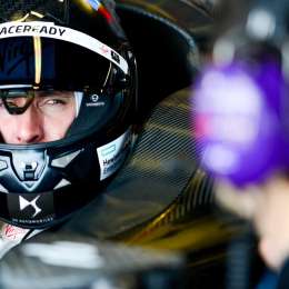 Pechito ya está enchufado