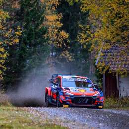 Craig Breen cerró el viernes como líder en Finlandia