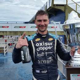 Crusitta está a dos puntos de ser el Campeón de TopRace Series