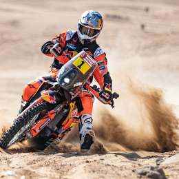 Toby Price impuso su categoría en el inicio del Dakar