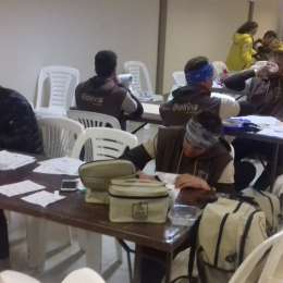 Bien alto y al borde del salar, una noche en comunidad