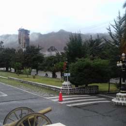 EL EJÉRCITO RECIBE LA CARAVANA