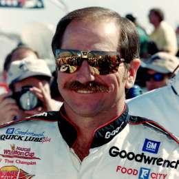 Dale Earnhardt: 20 años de su partida