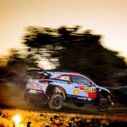 Dani Sordo pasó a liderar el Rally de España, pinchó Tanak