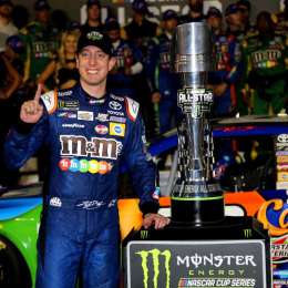 Busch ganó la All Star Race