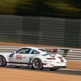 Dorian Mansilla tuvo un buen viernes en la Porsche Carrera Cup GB