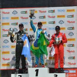 Argentina se lució en Brasil