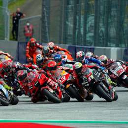 Aleix Espargaró furioso con Marc Márquez y los comisarios