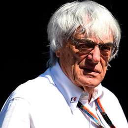 Salió con los tapones de punta