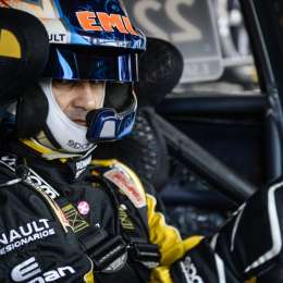 La otra cara del equipo Renault: Spataro desanimado