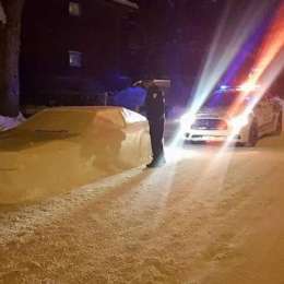 La policía de Canadá le hizo una multa a un Supra de nieve