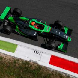 Victoria de Fenestraz en Europa