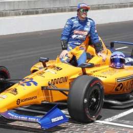 ¿Un tercer auto de McLaren para Alonso?