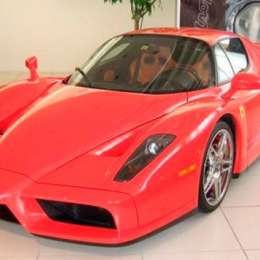 Sale a la venta la Ferrari Enzo de Schumacher