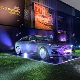 Ford inició una nueva era en la Argentina con el Mondeo híbrido