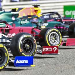 Ferrari dominó el viernes en Sochi