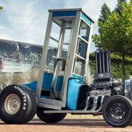 Se vende una cabina telefónica con 375 HP