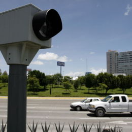 Fotomultas ilegales: ¿Qué hacer?