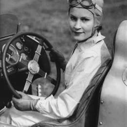 LA PRIMERA MUJER PILOTO DE LA HISTORIA: Genevra Delphine Mudge