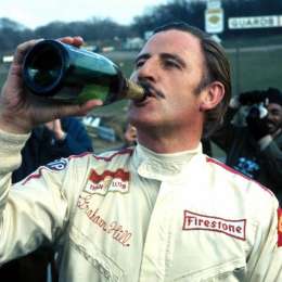 DUEÑO ABSOLUTO DE LA TRIPLE CORONA