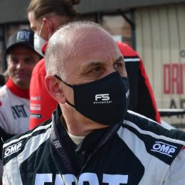 Der Ohanessian le ganó el duelo a Hernández en la Fiat Competizione