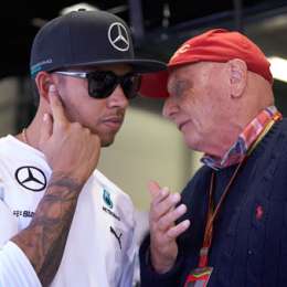 Lauda enojado con Charlie Whiting