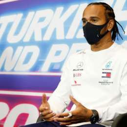Hamilton: "correr en Ferrari es un sueño de todos"