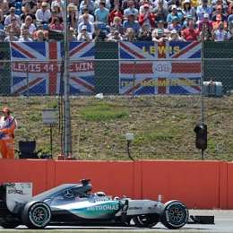 Ganó Hamilton en una carrera distinta