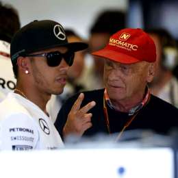 LAUDA CONFIRMA QUE HAMILTON SEGUIRÁ EN MERCECES