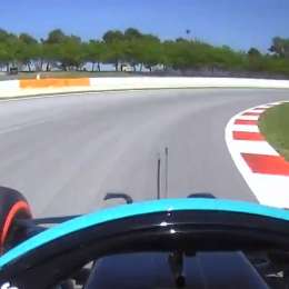 A bordo: la vuelta que le dio la pole 100 a Hamilton