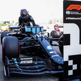 Hamilton tras la pole: “Desde lo físico no fue nada fácil”