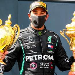 Hamilton se quedó nuevamente con su trofeo favorito