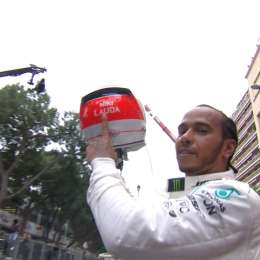EXTRAÑA DESMENTIDA DE MERCEDES CON LAUDA