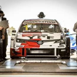 Toyota viaja a Rafaela para probar con dos autos