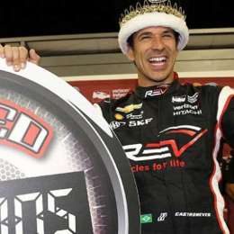 Pole y record para Castroneves